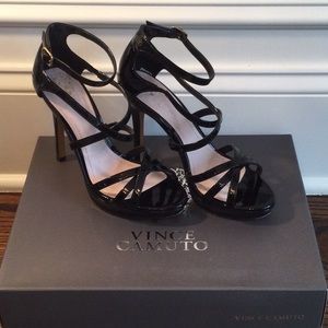 Vince Camuto | VO-Amelia